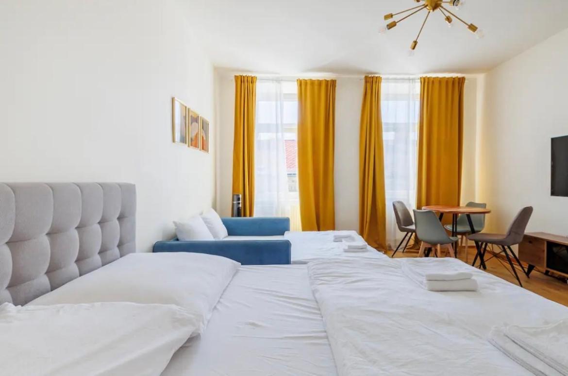 Near Hauptbahnhof - Kingsize Bed Apartment Wien